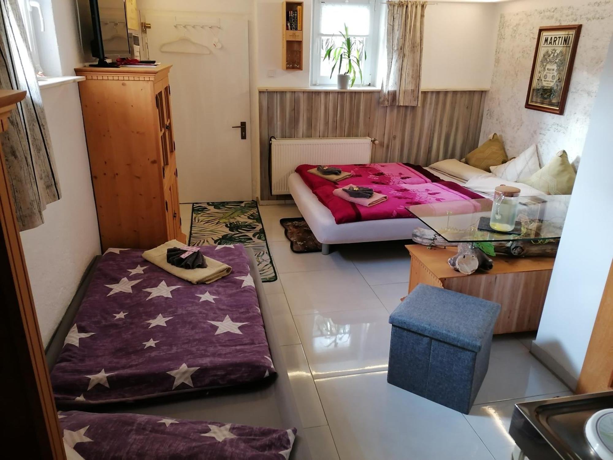 Kleines Studio Im Eichenwaeldchen, 1 Zimmer Kueche Bad Friedrichsgrun Luaran gambar